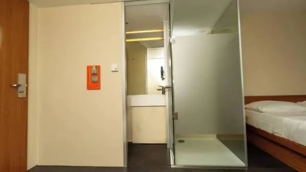 Hotel Duesseldorfer Hof 3*